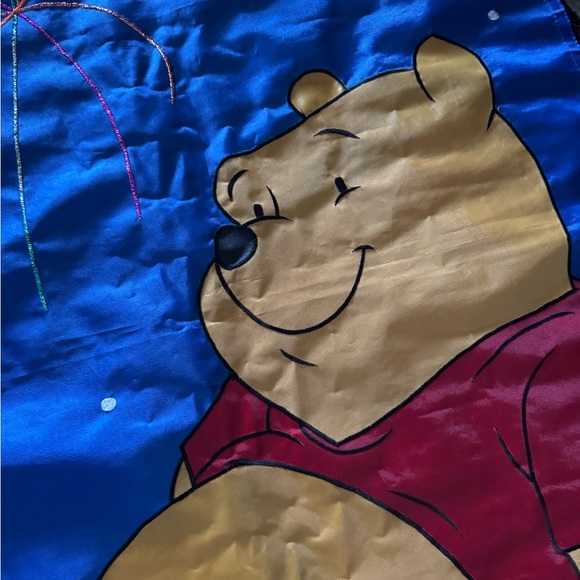 Brand new Pooh yard flag - Picture 5 of 5